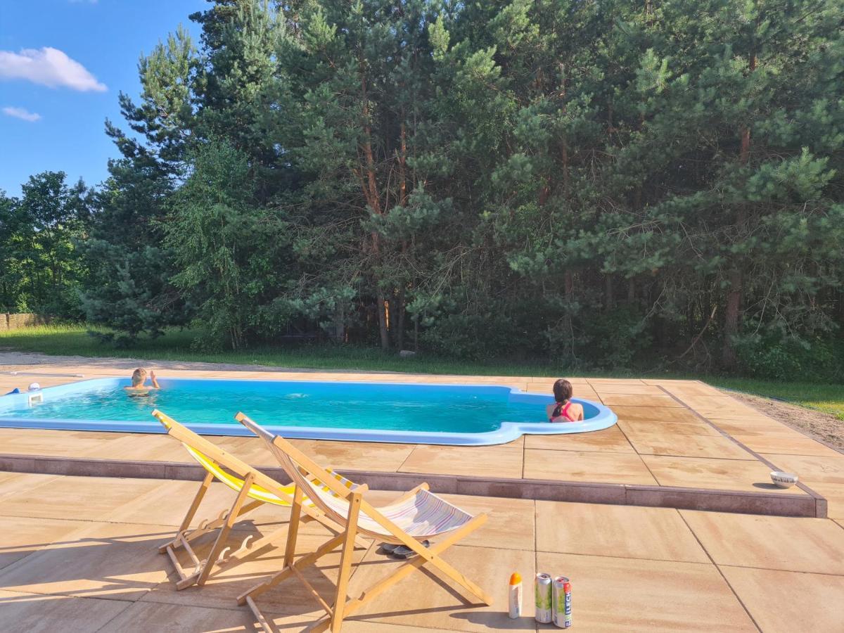 Dworek Ogrodniki, Caloroczny Dom Na Wylacznosc, Basen, Sauna, Las, Staw Rybny, Altana Grillowa, Ognisko, Pianino, Kominek, Piec Chlebowy, Duza Ogrodzona Posesja Tuczna Екстериор снимка